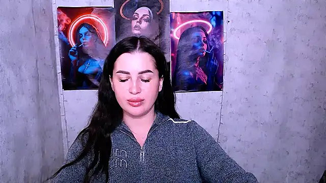 Snapshot of DivaKaily_ chatting on 6, 10, 2025 DivaKaily online show from 6, 10, 2025