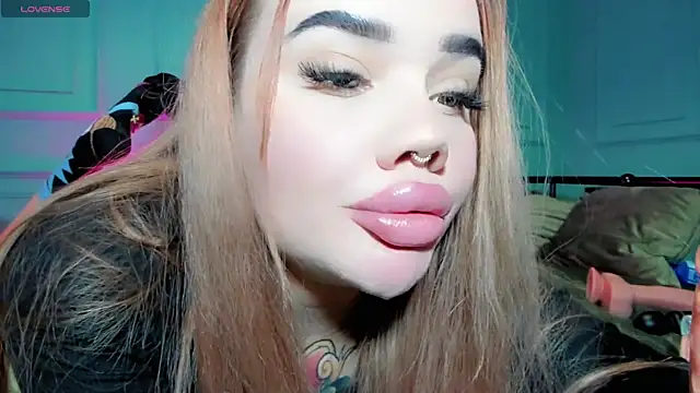 Snapshot of Aira_vi chatting on 27, 12, 2024 Aira vi online show from 27, 12, 2024