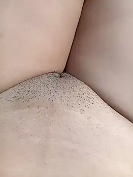 Snapshot of Khaleyssi chatting on 22, 12, 2024 Khaleyssi online show from 22, 12, 2024