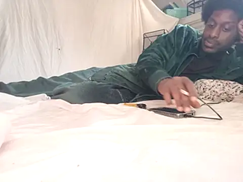 DevinToore online show from 22, 10, 2025