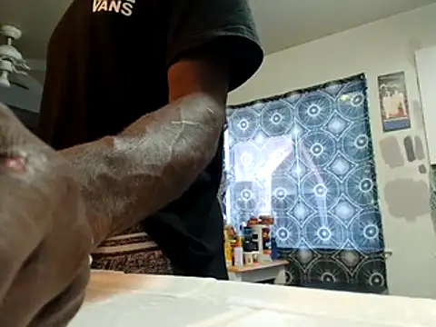 DevinToore online show from 27, 10, 2025