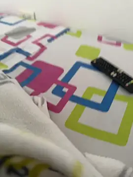 ANYLU19 online show from 10, 1, 2026