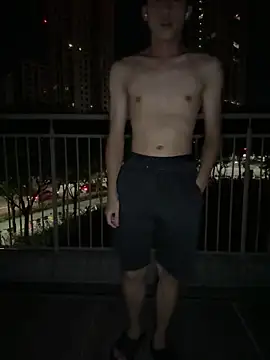 Benson18y online show from 16, 9, 2025