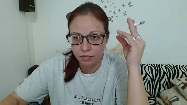 LadyHellene online show from 1, 2, 2026