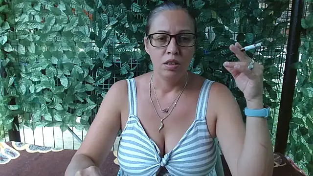 LadyHellene online show from 18, 7, 2026