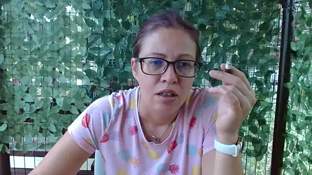 LadyHellene online show from 6, 8, 2026