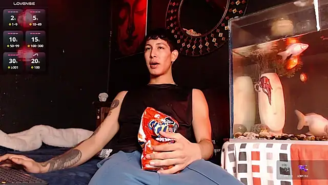 Godly huan online show from 9, 11, 2025