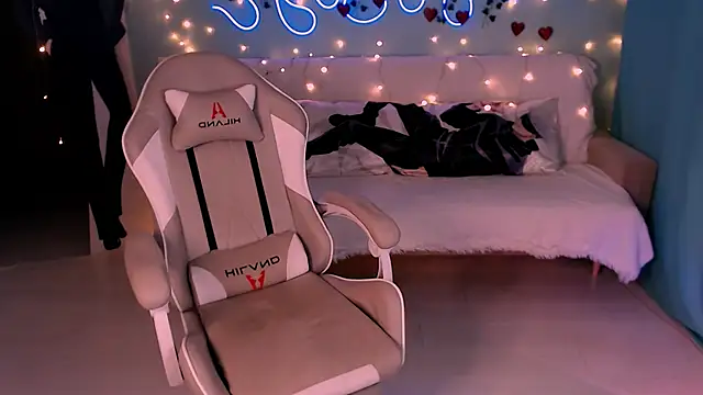 Snapshot of Sweet_Richal chatting on 23, 2, 2025 Sweet Richal online show from 23, 2, 2025