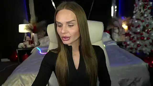 Snapshot of KiraGrayy chatting on 15, 12, 2025 KiraGrayy online show from 15, 12, 2025