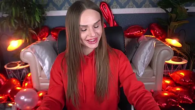 Snapshot of KiraGrayy chatting on 11, 2, 2026 KiraGrayy online show from 11, 2, 2026