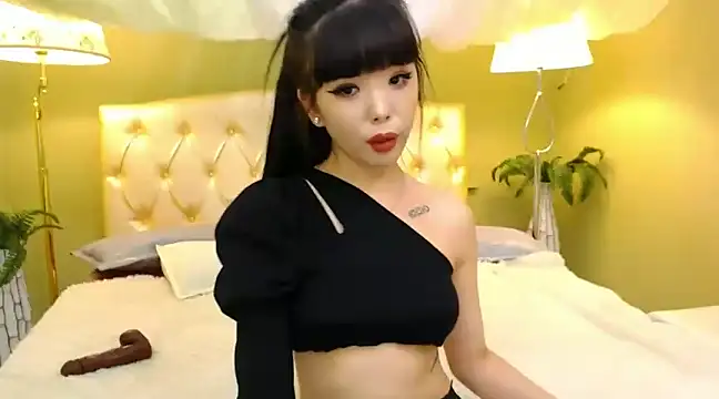 Snapshot of lilzannye chatting on 3, 2, 2025 lilzannye online show from 3, 2, 2025