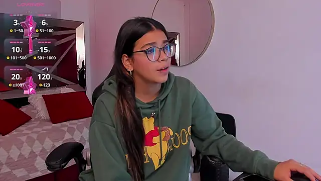 GiaFu online show from 4, 1, 2025