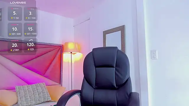 GiaFu online show from 3, 2, 2025