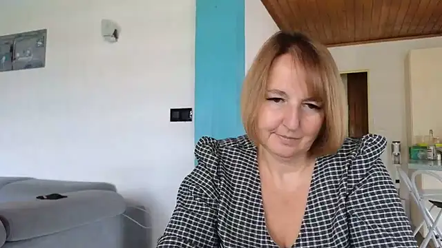 Sandcoq online show from 10, 6, 2026