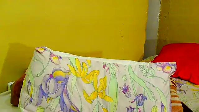 Snapshot of Mollybrookexx chatting on 7, 7, 2026 Mollybrookexx online show from 7, 7, 2026