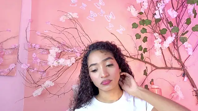 Charlotte Love10 online show from 27, 6, 2026