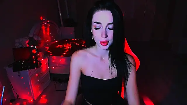 lovely desire online show from 22, 10, 2025