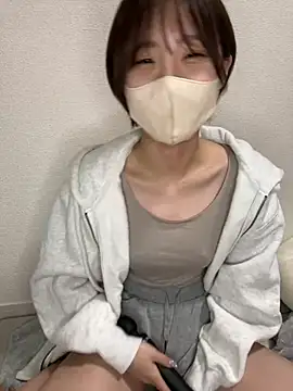 Snapshot of -x_MIU_x chatting on 12, 3, 2025 -x MIU x online show from 12, 3, 2025