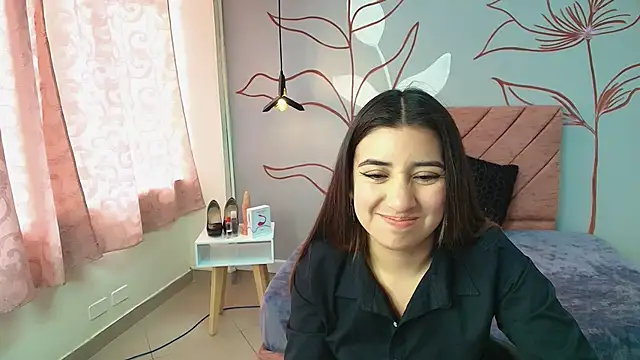 Snapshot of Aly_Cute_ chatting on 6, 12, 2024 Aly Cute online show from 6, 12, 2024