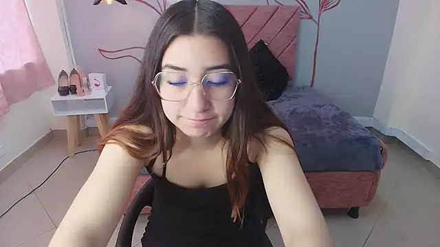 Snapshot of Aly_Cute_ chatting on 7, 12, 2024 Aly Cute online show from 7, 12, 2024