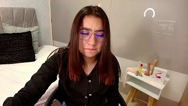 Snapshot of Aly_Cute_ chatting on 27, 2, 2025 Aly Cute online show from 27, 2, 2025