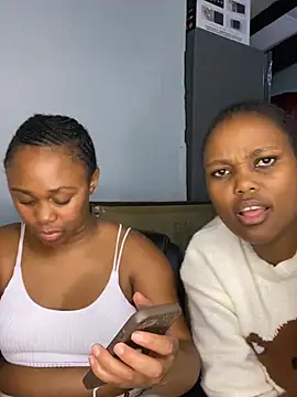 Pearl 00 online show from 21, 3, 2026