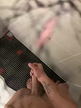 Snapshot of lescro95_ chatting on 22, 2, 2026 lescro95 online show from 22, 2, 2026