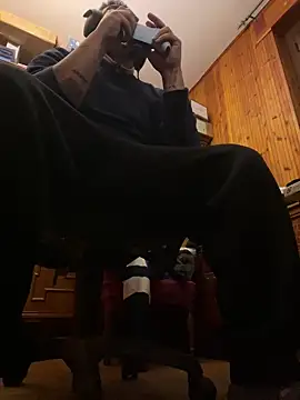 Dikkiduohottt online show from 3, 3, 2025