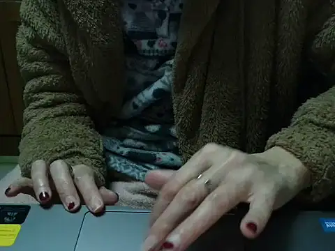 Snapshot of VeneRed chatting on 10, 2, 2026 VeneRed online show from 10, 2, 2026