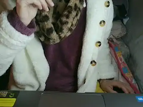 Snapshot of VeneRed chatting on 1, 3, 2026 VeneRed online show from 1, 3, 2026