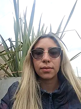 Scarlett Khan online show from 19, 3, 2025