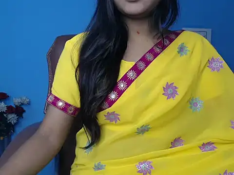 Snapshot of Wish_Queen chatting on 11, 11, 2025 Wish Queen online show from 11, 11, 2025