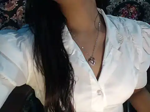 Snapshot of Wish_Queen chatting on 20, 12, 2025 Wish Queen online show from 20, 12, 2025