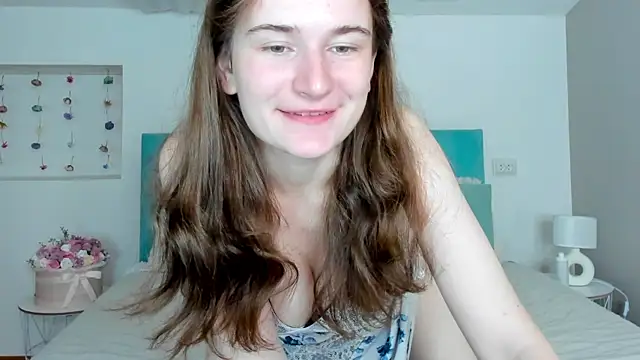 L1ittle kitty  online show from 20, 9, 2025