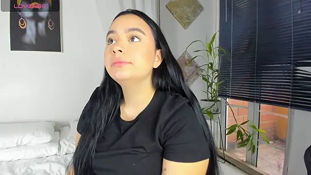 Cristal Cutte online show from 21, 12, 2024