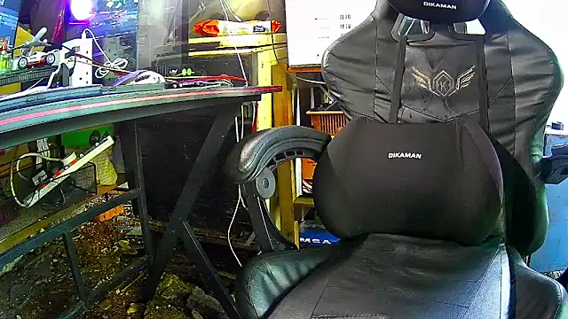 funmix00 online show from 8, 1, 2025