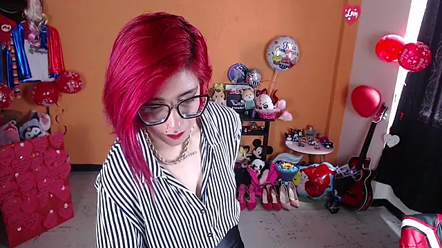 MissMiia2 online show from 2, 3, 2025