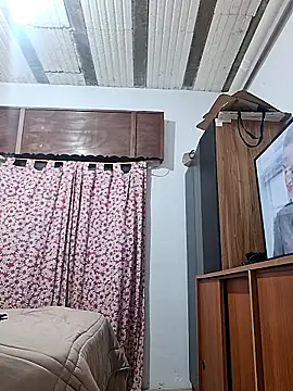 Snapshot of gina7772 chatting on 27, 11, 2025 gina7772 online show from 27, 11, 2025