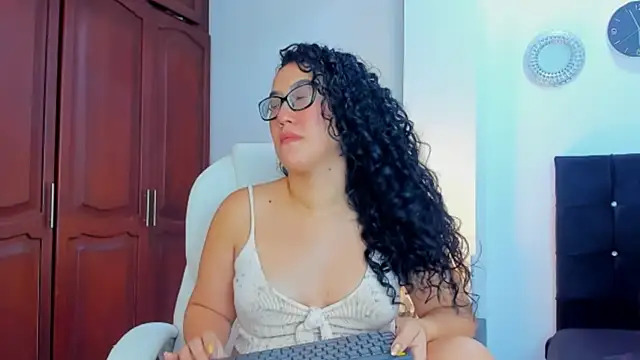 kathyajhonss online show from 18, 2, 2025