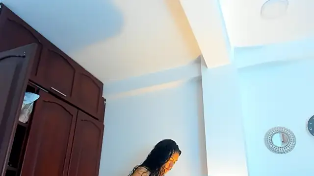 kathyajhonss online show from 20, 7, 2026