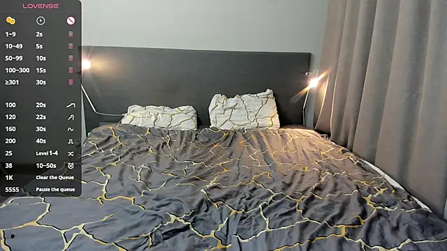 Snapshot of jesssicamooon chatting on 25, 2, 2026 jesssicamooon online show from 25, 2, 2026