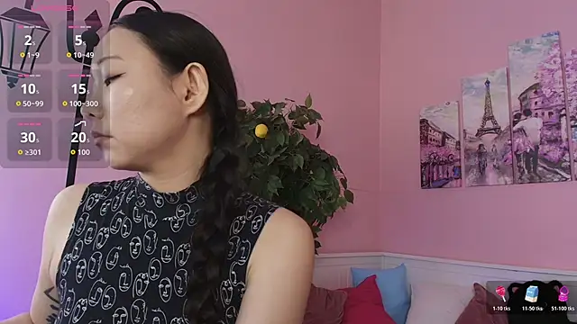 Snapshot of Inari_Okami_ chatting on 4, 5, 2026 Inari Okami online show from 4, 5, 2026