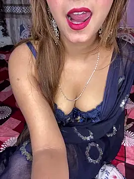 Diamond queeen online show from 18, 11, 2025