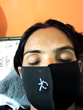 cute simmy0 online show from 19, 4, 2026