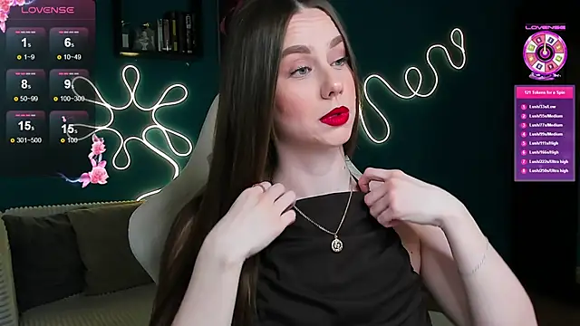 katie taylorr online show from 13, 11, 2025