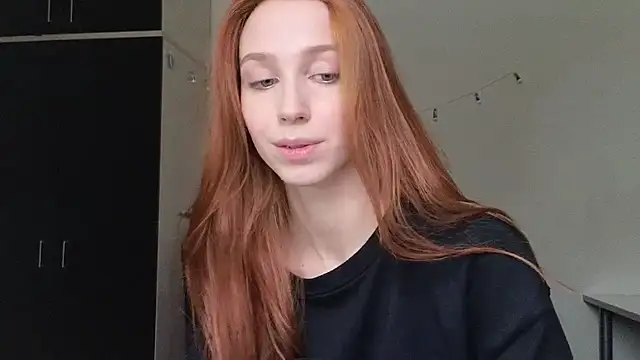 Mary Av online show from 2, 3, 2025