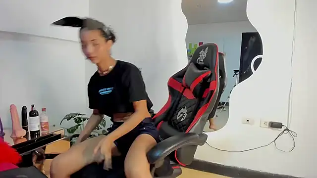 Milanxht online show from 18, 1, 2025