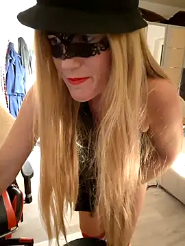 Hexe12346 online show from 29, 10, 2025