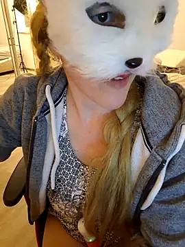 Hexe12346 online show from 9, 3, 2026