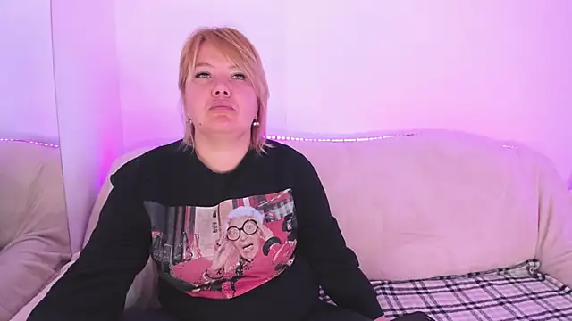 CurlyDreams online show from 23, 4, 2026